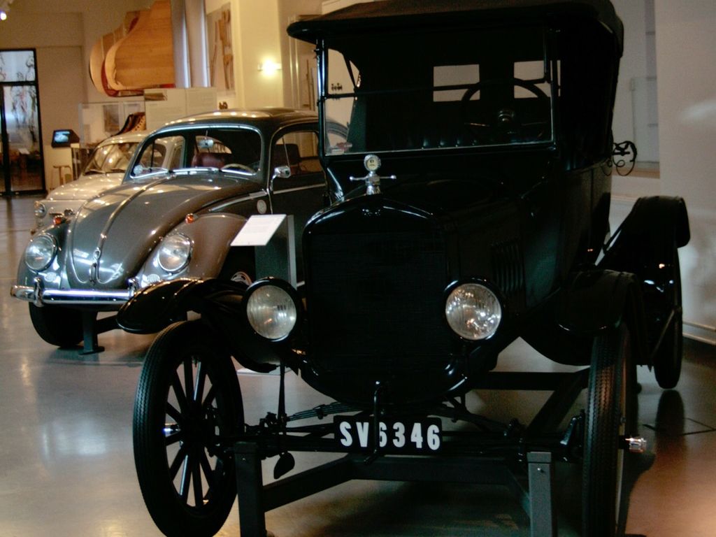 The Evolution of Car Transmissions: A Comprehensive History