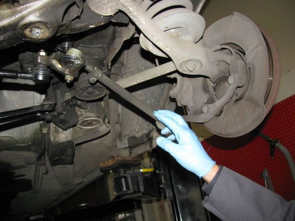 Knocking Noise When Turning at Low Speeds: Diagnose and Fix the Issue