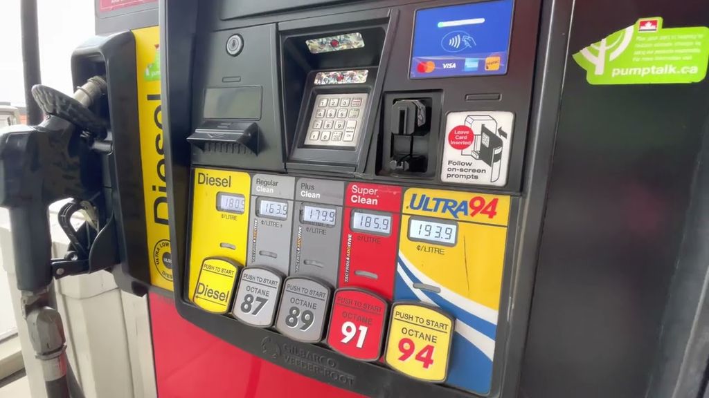Does U-Haul Take Regular Gas or Diesel? The Definitive Answer