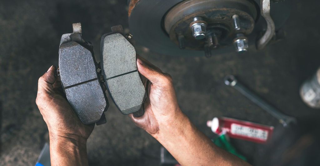 Poor Braking Performance Brake Symptoms: Signs Your Car's Brakes Need Attention