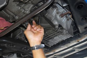 Transmission Humming Noise When Accelerating? Diagnose the Causes