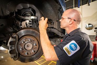 Trouble Coming to a Complete Stop | How to Smoothly Brake Your Vehicle 