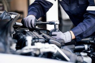 Signs of a Slipping Transmission: Identifying Transmission Problems 