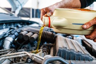 What Does Yellow Transmission Fluid Mean? Causes and Solutions Explained