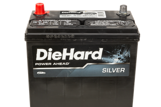 Die Hard vs Duralast Car Battery: Which One Lasts Longer and Performs Better?