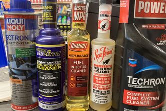 Best Carburetor Cleaner: Top Picks for Keeping Your Engine Running Smoothly