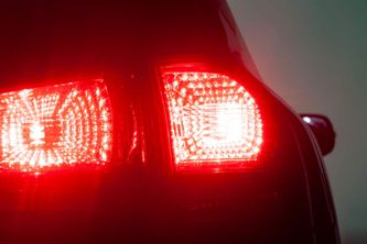 Car Brake Lights Won't Turn Off? Fix It Now - Easy DIY Guide