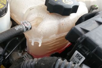Bubbling Coolant Reservoir: Causes, Symptoms, and Fixes