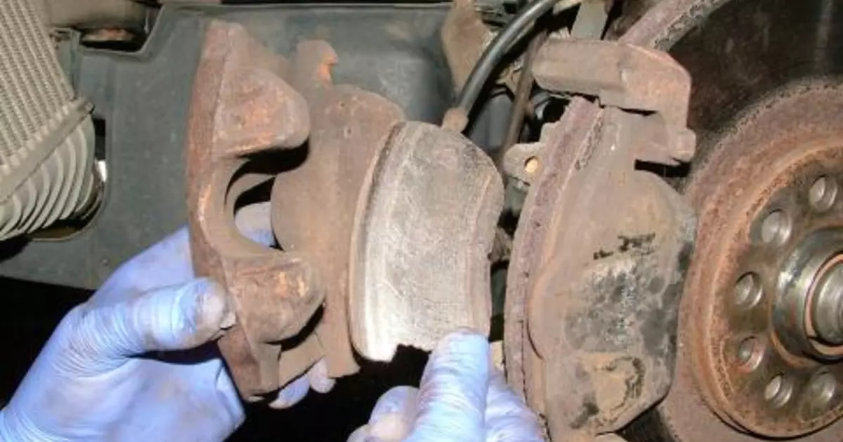 Sticking Brake Caliper Symptoms: Signs of a Stuck Caliper and How to Fix It