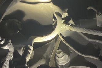 Twisted Brake Line Symptoms: Signs of a Damaged Brake Line and What to Do