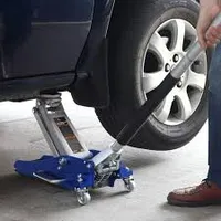 Torin BIG RED 1.5 Ton Racing Floor Jack Torin Hydraulic Low Profile Aluminum and Steel DWT815016L