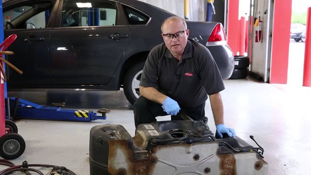How To Clean Fuel Tank Without Removing ? 