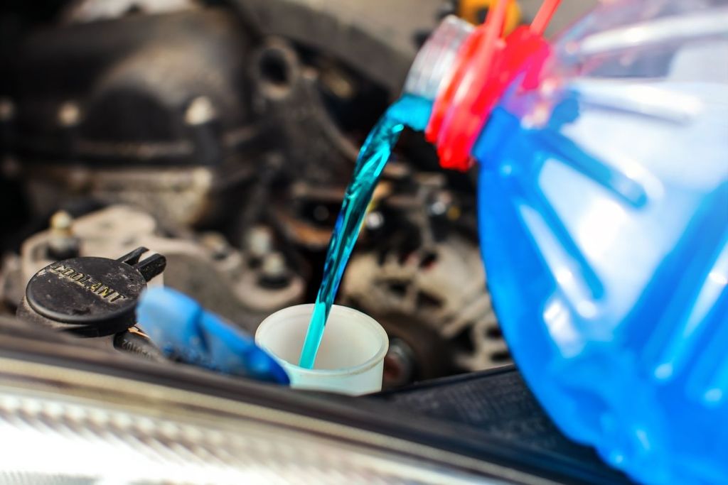 What Happens If You Spill Coolant On Engine?