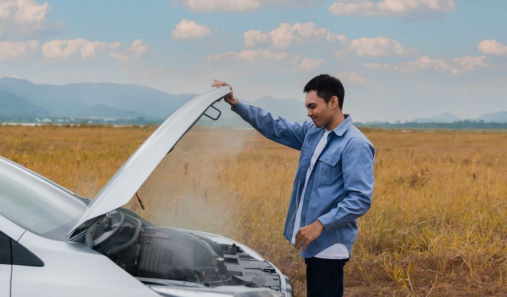 Car Battery Overheating Symptoms