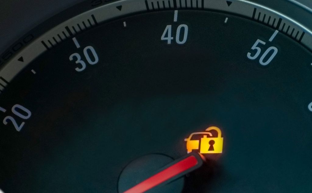 Immobilizer Car With A Key Warning Light!?