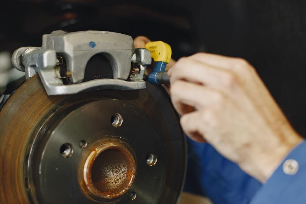 What Factors Can Cause Brakes to Fade or Fail